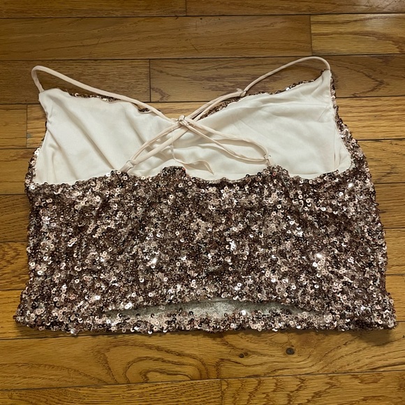NWOT Francesca's Gold Sequin Tank Top - Picture 2 of 3